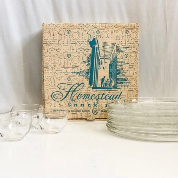 Federal glass co snack plate and mugs set. Clear glass - Picture 3 of 13